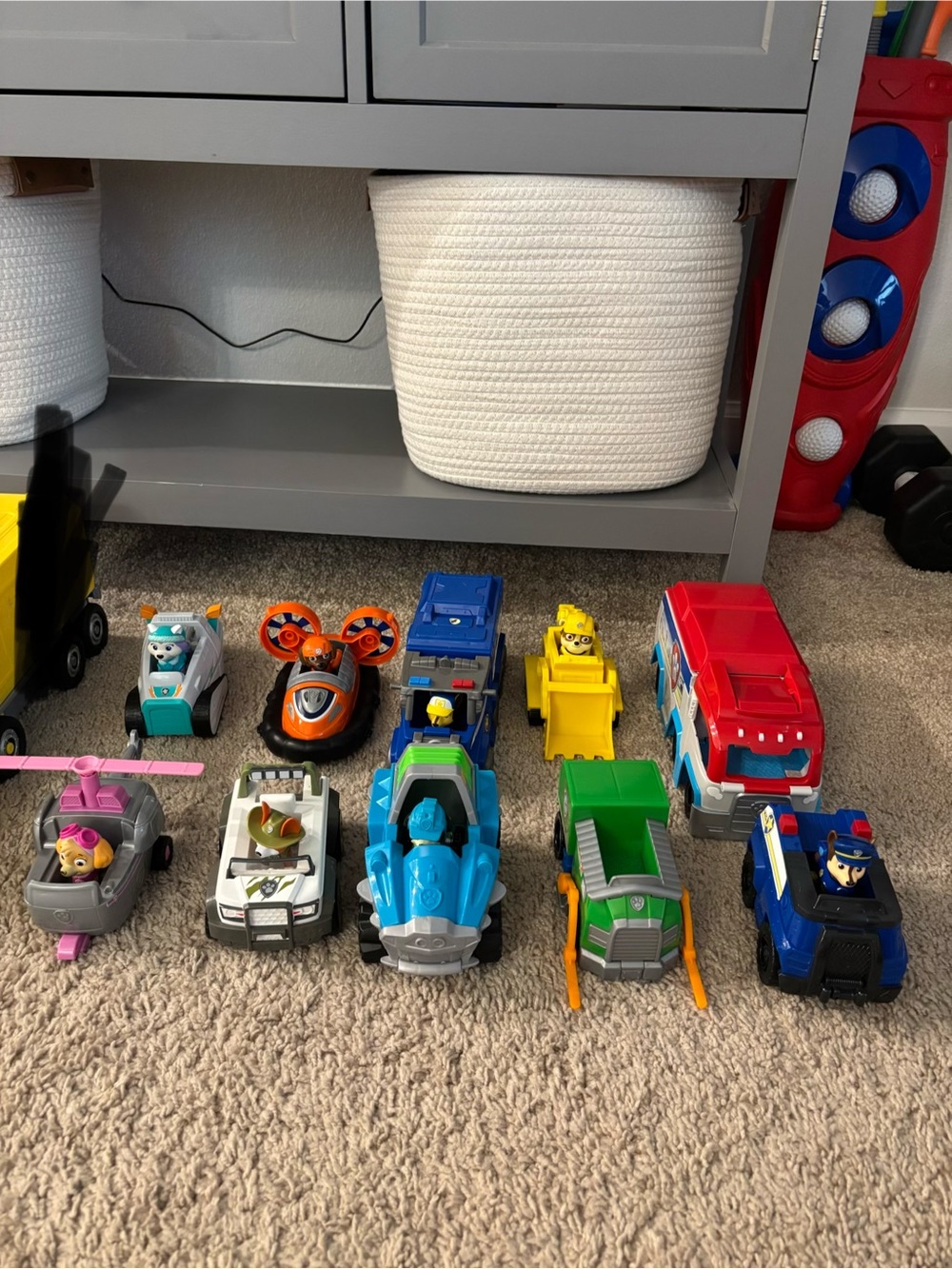 Lot of 10 paw patrol cars